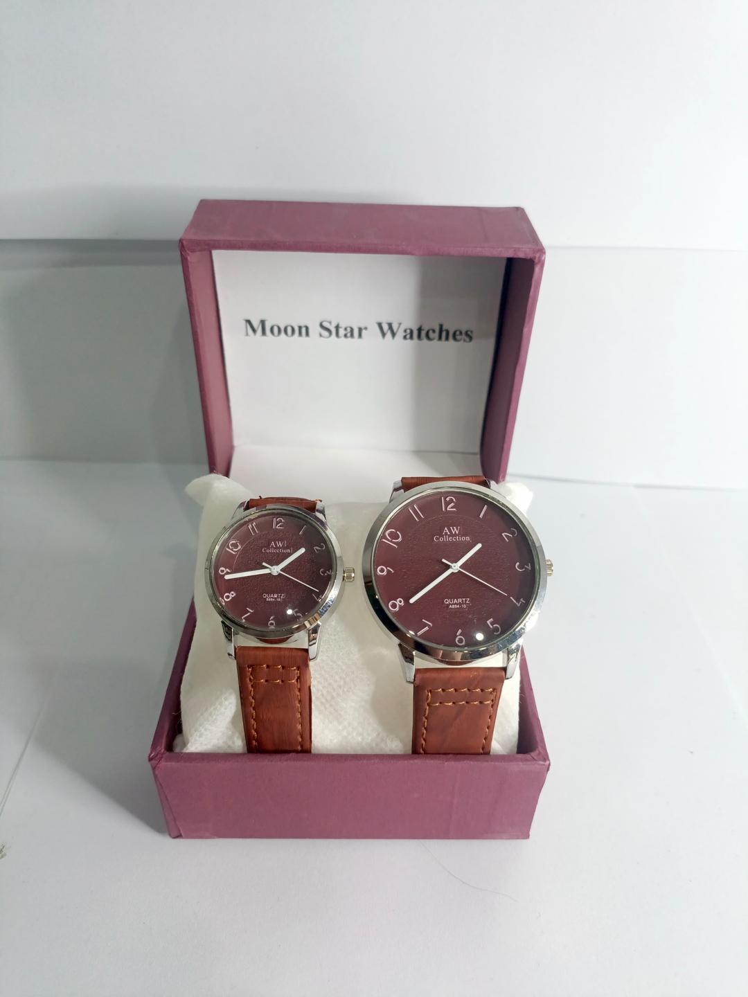 Stylish Brown Leather  Quartz Watches For Couples - 2 Pcs Set